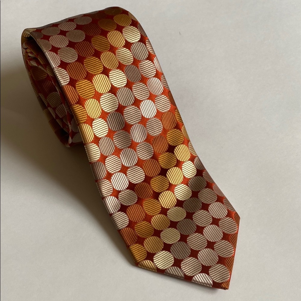 4/$20 BCBG Attitude 100% Silk Tie Geometric Monochromatic